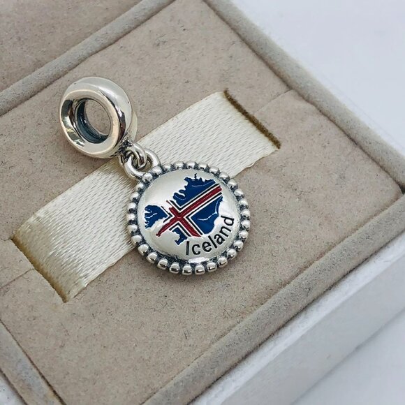 🧜🏾‍♀️🎀Pandora ICELAND map Exclusive Charm - Picture 2 of 4